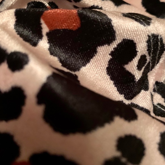 Rose Leopard Pj Lounge Set- LAST ONE ! - Picture 13 of 15